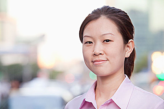 預(yù)計(jì)長(zhǎng)安伏妖票房多少？破億不是夢(mèng)