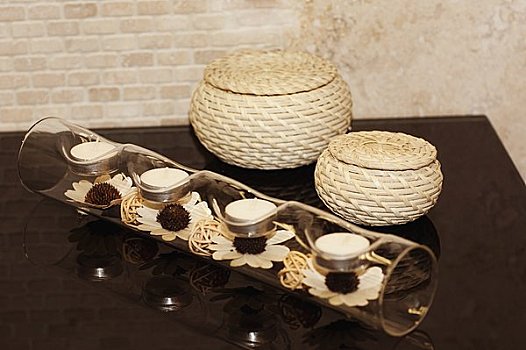 青島請(qǐng)個(gè)保姆多少錢(qián)？揭秘青島保姆市場(chǎng)的價(jià)格與選擇