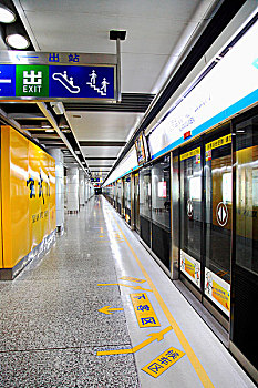 蘇州住家保姆多少錢一個月？了解蘇州住家保姆市場價格及選擇指南