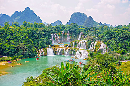 北京全職保姆多少錢(qián)？揭秘雇傭全職保姆的真實(shí)費(fèi)用與價(jià)值