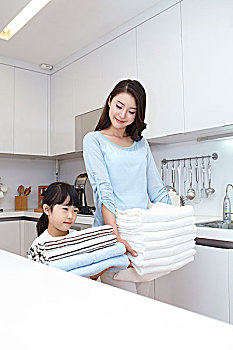 沈陽保姆要多少錢？解鎖沈陽家庭護(hù)理服務(wù)的真實(shí)價格！