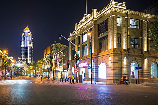 北京市保姆多少錢？了解市場價格與選擇技巧，讓您找到合適的保姆