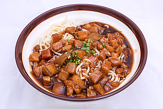 重慶只做飯的保姆多少錢？你了解這個行業的價格嗎？