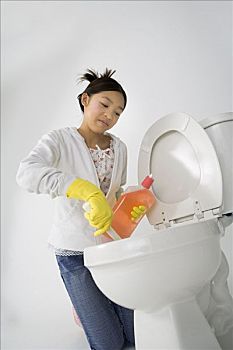 非洲保姆多少錢一個(gè)月？揭秘不同地區(qū)和服務(wù)內(nèi)容的收費(fèi)標(biāo)準(zhǔn)