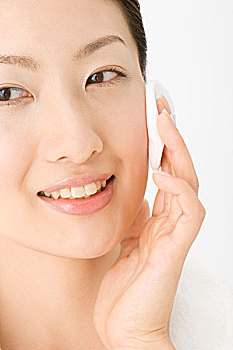 昌平保姆多少錢？專業保姆服務價格詳解