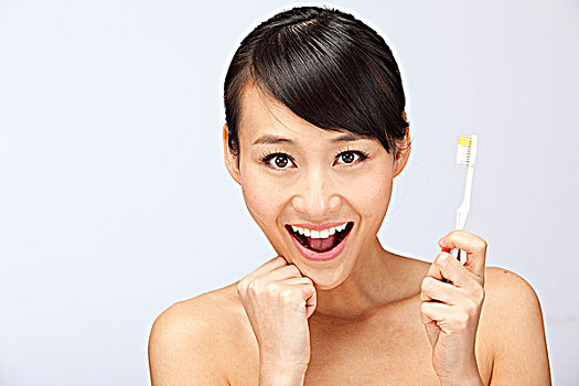 《唐人街探案》系列總耗資揭秘：驚人的制作投入與背后的商機