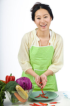 北京一個(gè)月嫂大概多少錢(qián)？揭秘北京月嫂服務(wù)價(jià)格及選擇指南