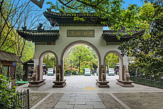 《晴雅集》：海外票房引發熱議，成為國際影壇新亮點