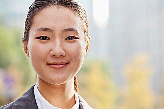 月子保姆培訓班多少錢？選擇月子保姆培訓班，投資未來的美好生活