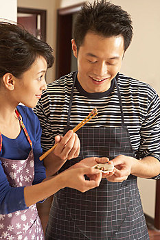 月嫂正規培訓多少錢？如何選擇最適合的月嫂培訓課程