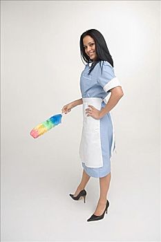 做家務(wù)保姆多少錢？了解家庭保潔服務(wù)費(fèi)用，助你輕松選擇合適的家務(wù)保姆