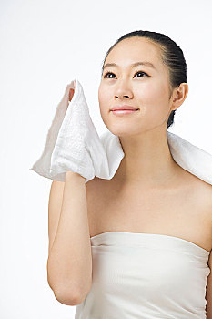 一般催奶一次多少錢？揭秘催乳服務的費用與市場趨勢