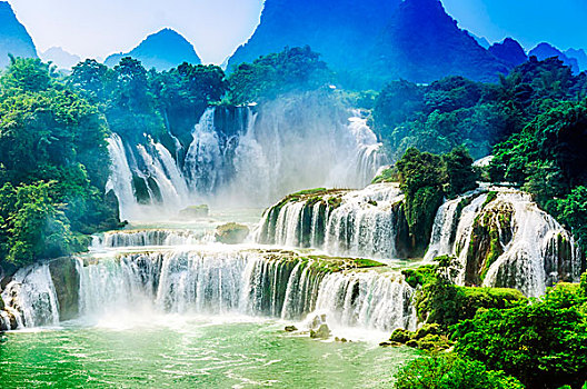 鄭州保姆一個(gè)月多少錢(qián)？揭開(kāi)家政服務(wù)行業(yè)的價(jià)格背后