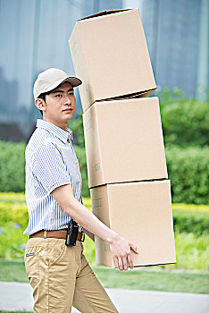 家政公司多少一個(gè)月？選擇家政服務(wù)的價(jià)格與價(jià)值分析