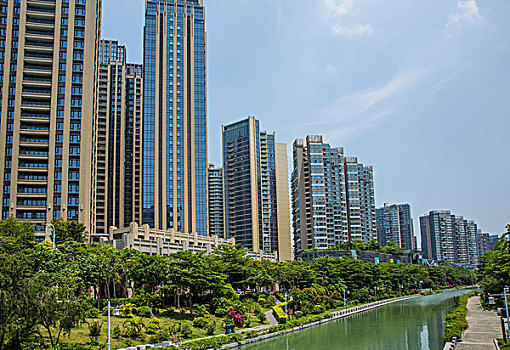 定期保姆多少錢？一文帶你了解市場價格與服務(wù)優(yōu)勢