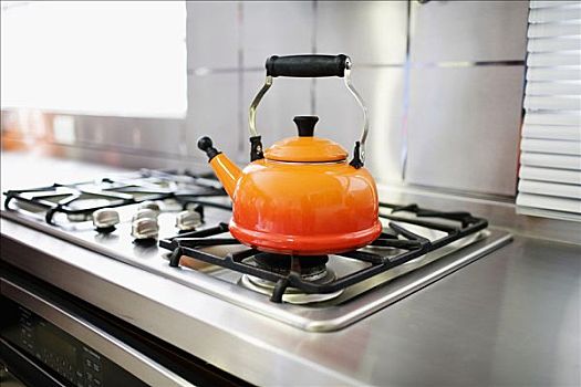廈門家政護理工要多少錢？揭秘價格背后的行業趨勢！