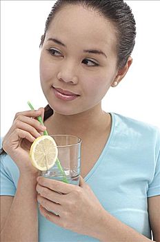 煤燃氣修理電話多少？讓我們?yōu)槟鉀Q家庭燃氣問題
