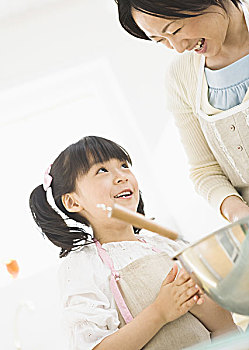 南京月嫂多少錢一個月？選擇月嫂服務的真正價值與成本解析