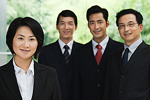 保姆的費(fèi)用是多少？讓我們一起揭開(kāi)家政服務(wù)的真相