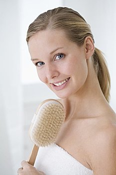 附近找鐘點工保姆多少錢？讓你輕松找到合適的保姆服務！