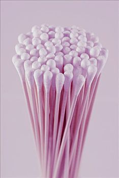 爺們成本多少：了解現代男人的真實生活成本