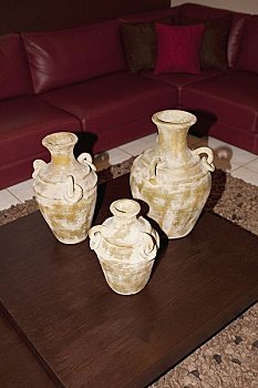 青島月嫂工資多少錢？揭秘青島月嫂市場的真實情況