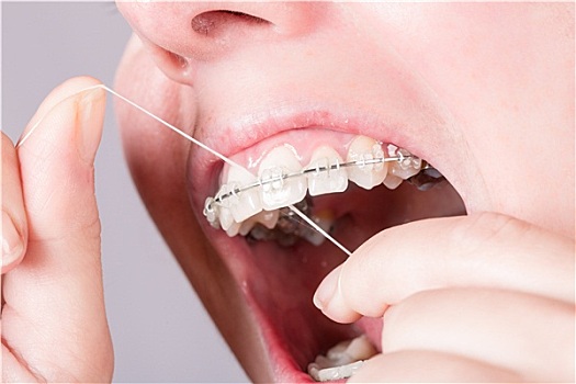 杭州保姆工資多少？揭秘保姆行業(yè)薪資和發(fā)展趨勢(shì)
