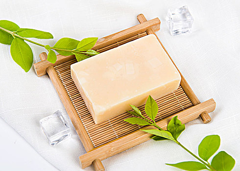 做廚師的標(biāo)準(zhǔn)身高是多少？揭秘廚師行業(yè)的職業(yè)要求與身體條件