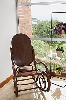 深圳保姆服務(wù)價(jià)格大揭秘，您了解了嗎？