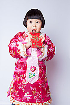 寶母多少錢一個(gè)月？揭秘寶母服務(wù)的真實(shí)價(jià)格與價(jià)值