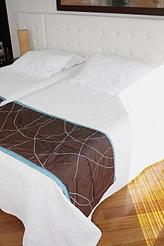 蘭州護工多少錢一天？選擇護工服務的正確方式