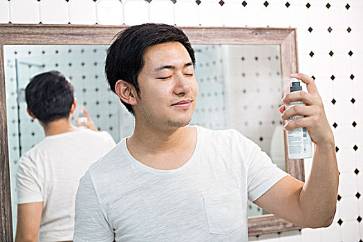 南京保姆多少錢？解答你關(guān)于南京保姆服務(wù)的所有疑問