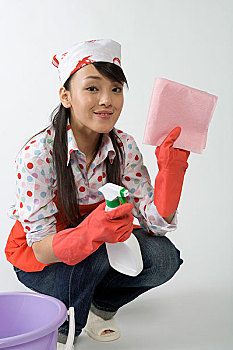 月嫂多少錢一個(gè)月？揭秘月嫂服務(wù)的真實(shí)費(fèi)用與價(jià)值