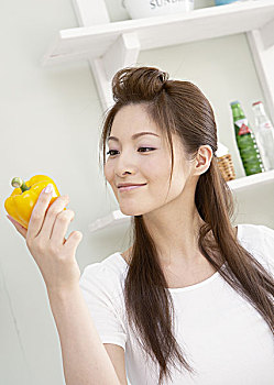 《探案3成本投資多少？揭秘背后的財(cái)務(wù)布局與盈利潛力》
