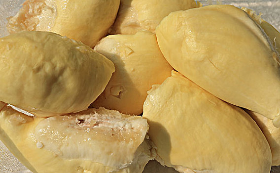 青島家政每月多少工資？了解這個行業背后的收入秘密