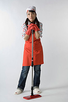 四川家政服務(wù)價(jià)格解析：一天多少錢，你需要知道的關(guān)鍵因素