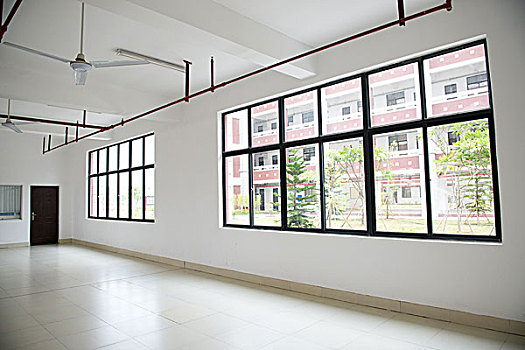 河北家政保姆多少錢(qián)？了解河北家政服務(wù)市場(chǎng)，助您選擇合適的家政保姆
