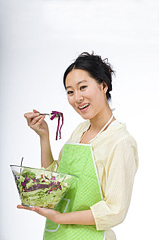 北京月嫂每個月多少錢？如何選擇合適的月嫂服務？