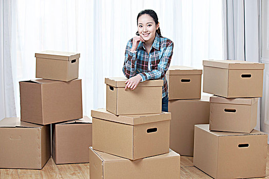請個住家保姆多少錢？揭秘家庭幫手的背后成本與價值