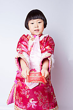 請(qǐng)保母多少錢(qián)一個(gè)月？揭秘保母服務(wù)的價(jià)格與選擇指南