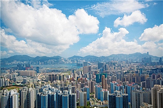 福建福州保姆價(jià)格多少錢(qián)？揭秘福州保姆市場(chǎng)背后的秘密