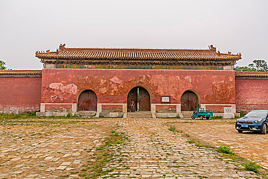 西寧住家保姆價(jià)格多少？揭秘西寧住家保姆市場(chǎng)的真實(shí)價(jià)格和選擇技巧