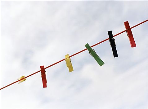 出國保姆多少一個月？了解出國保姆薪資與服務，助你做出明智選擇