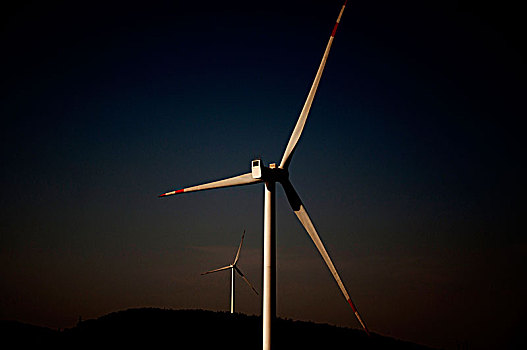 《金剛川成本多少回本？探秘國產電影的背后投資與回報》