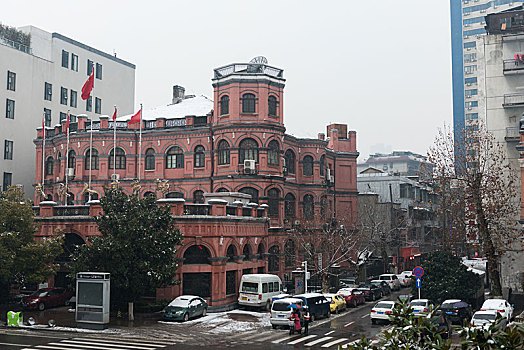 成都清洗沙發一般多少錢？了解市場價格與服務質量