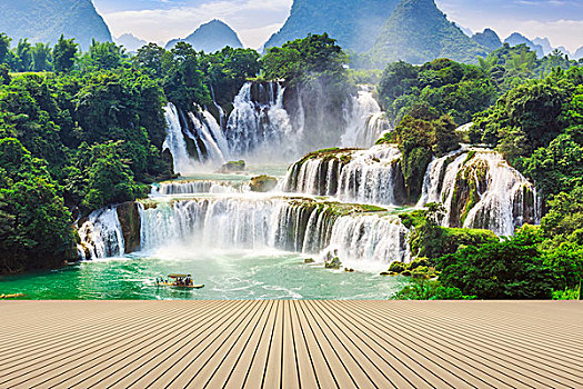 住家保姆多少錢工資？讓你了解真實(shí)薪資水平