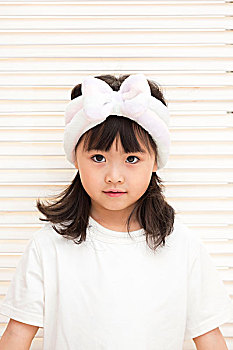 上海保姆費用一般多少？揭秘上海保姆服務的真實價格和選擇指南