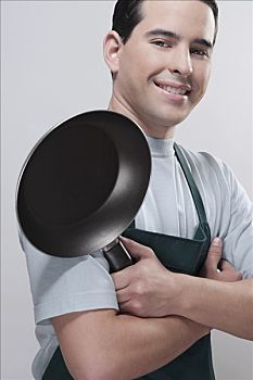 請保母多少錢一個(gè)月？揭秘保母服務(wù)的價(jià)格與選擇指南