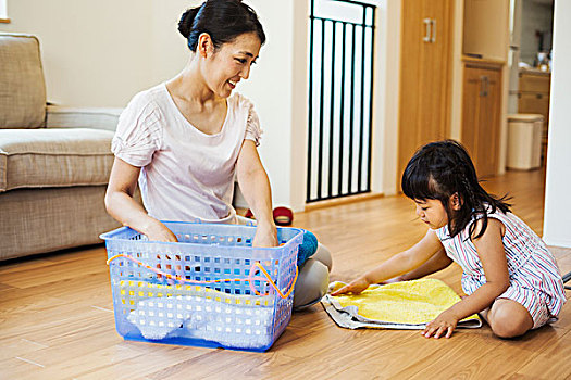 成都住家保姆多少錢？了解市場價格，選擇合適服務(wù)！