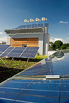 無憂家政總部電話多少？掌握這個電話，輕松解決家政服務問題！